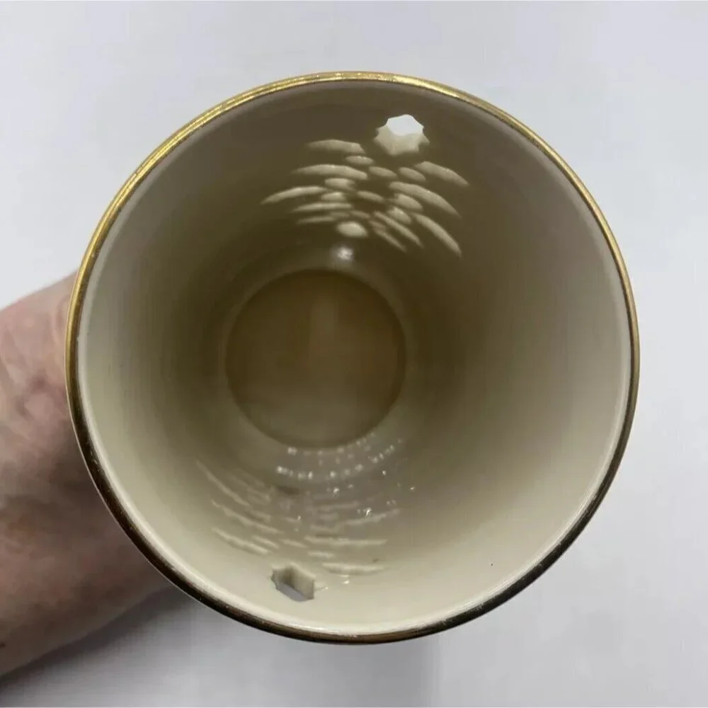Lenox Candle Holder Eternal Christmas Pierced Porcelain Floral Gold Trim USA